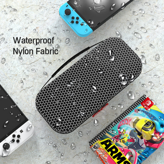 PlayCool Switch OLED-hoesje met screenprotector - Zwart